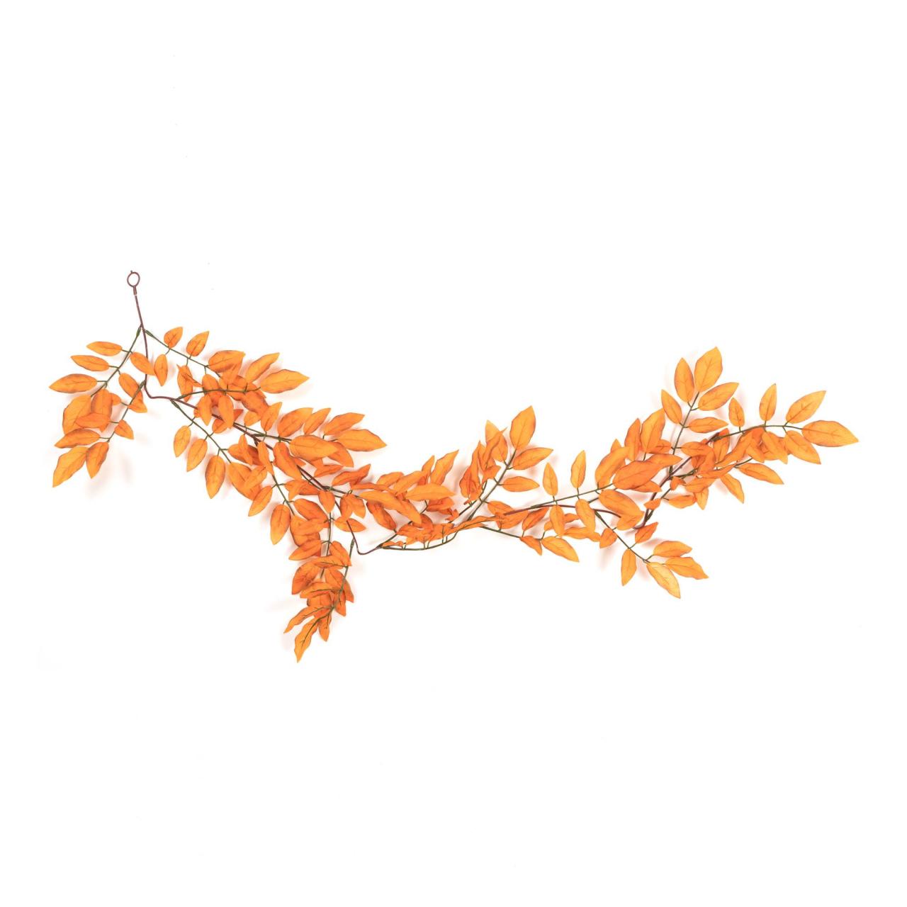 Create an Eye-Catching Autumn Leaf Garland: Festive Home Decor Tips